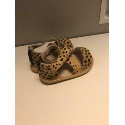 Sandalen van oh little deer maat M 18 19 babyschoentjes LEER