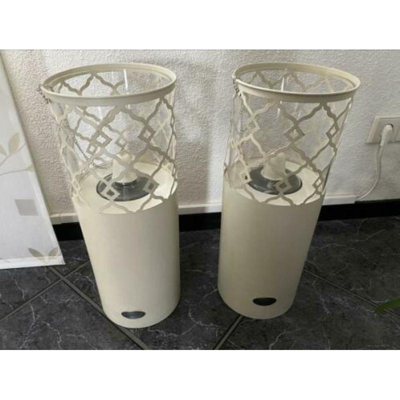 2 stuks Riverdale olie lampen