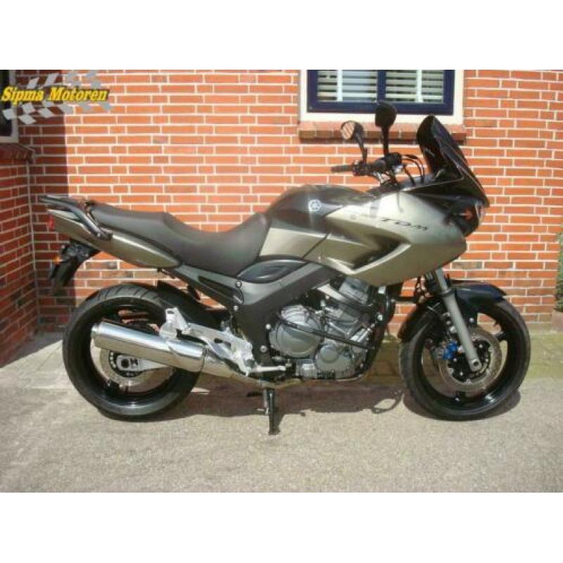 YAMAHA TDM 900 ABS (bj 2005)