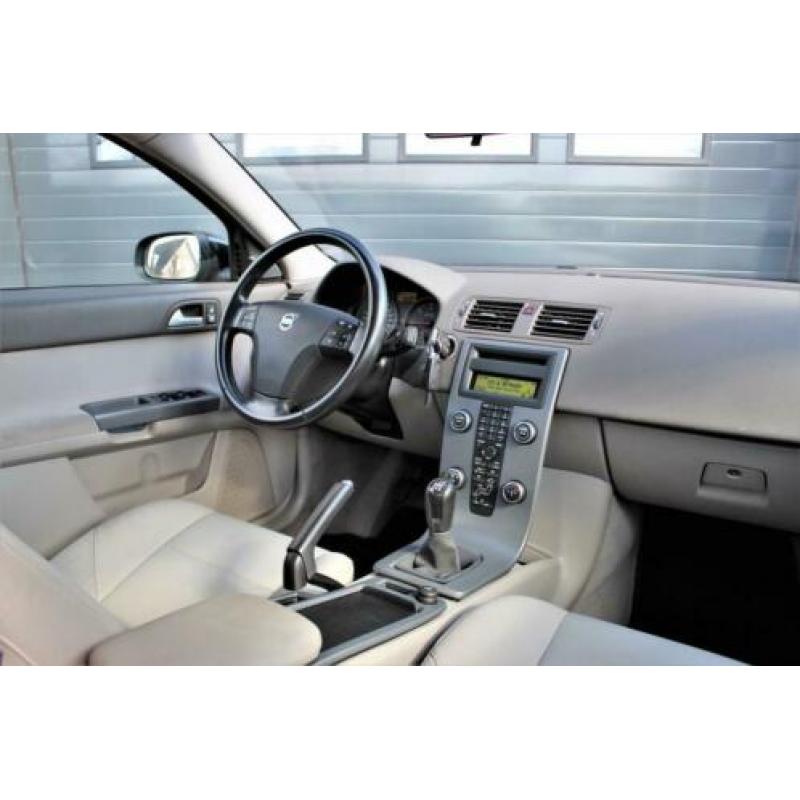 Volvo S40 1.6D Momentum 2009 PHASE II | PDC | DB-RIEM VERVAN