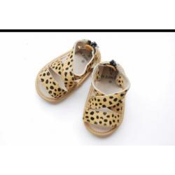 Sandalen van oh little deer maat M 18 19 babyschoentjes LEER