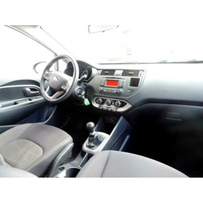 Kia Rio 1.2 CVVT 5drs (airco,naviaux) (bj 2014)