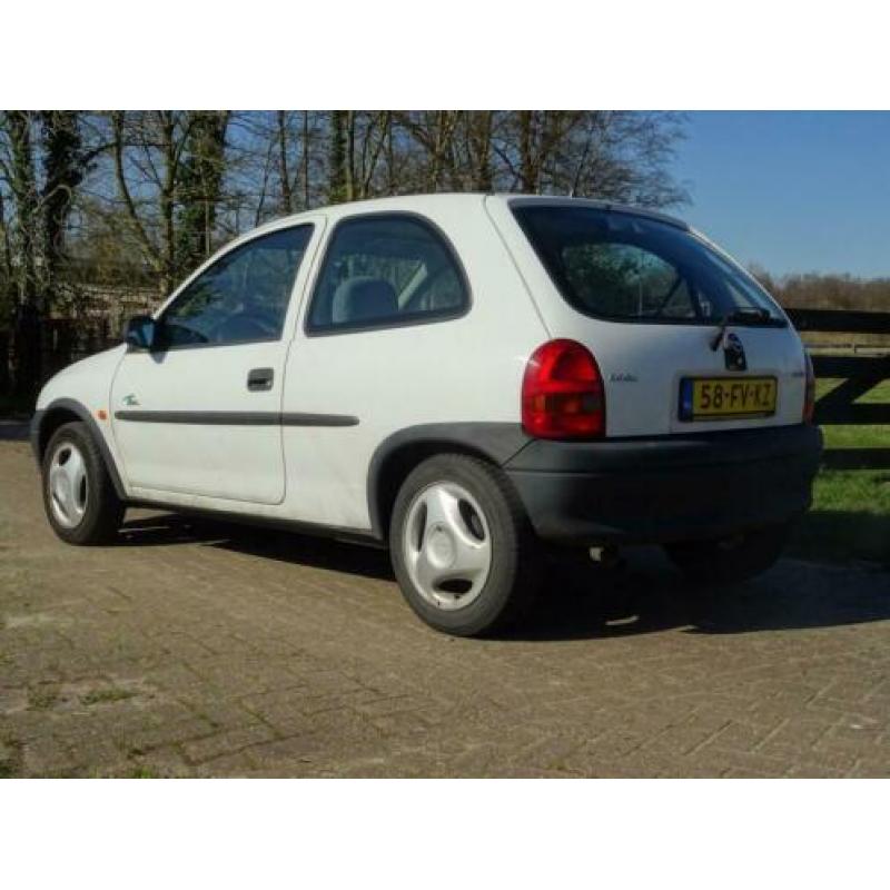 Opel Corsa 1.0 I 3D STRADA