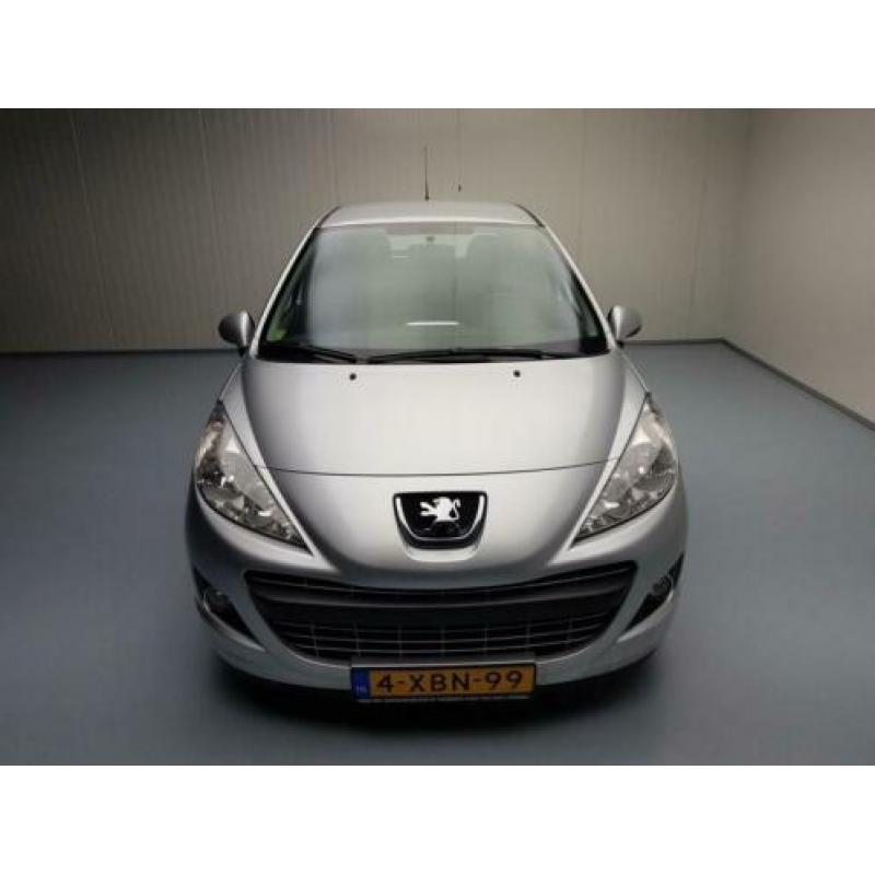 Peugeot 207 1.4 VTi Access 5 Deurs - Airco