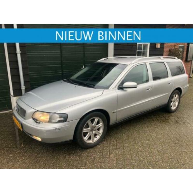Volvo V70 2.4 youngtimer automaat nwe distributie