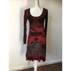 Desigual jurk maat M zwart rood