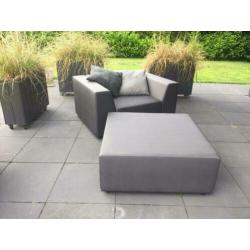 Luxe loungestoel met hocker