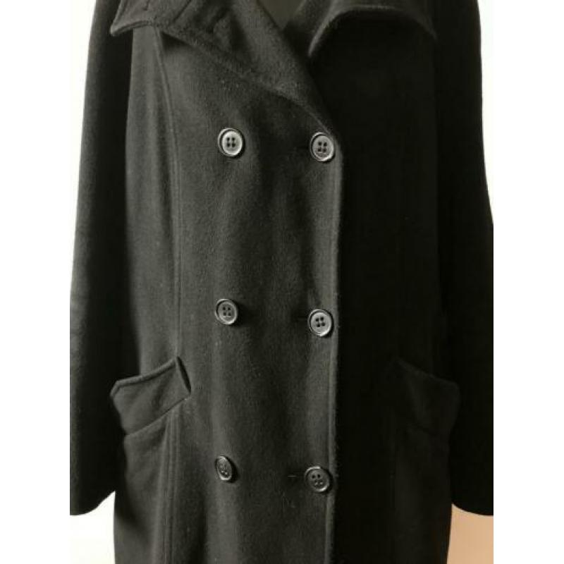 Milo Coats winterjas. Maat 44.