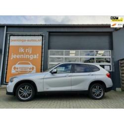 BMW X1 sDrive18d Executive met Trekhaak, Navigatie, Climate