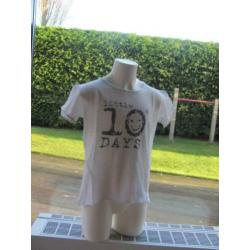 10 Days super mooi gaaf wit T shirt in top staat mt 140