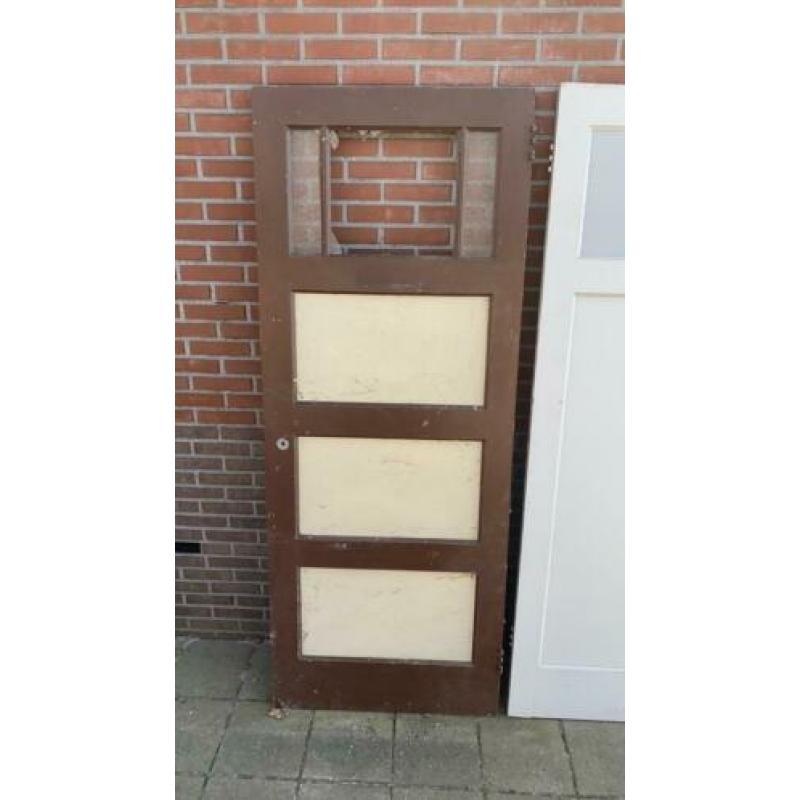 Diverse paneeldeuren jaren 30, authentiek