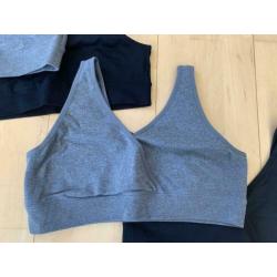 4 voedings bh’s maat L H&M, 1 voedingsnachthemd maat 40/42