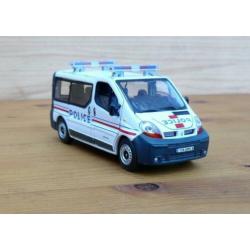 Hongwell Cararama Renault Traffic Police.