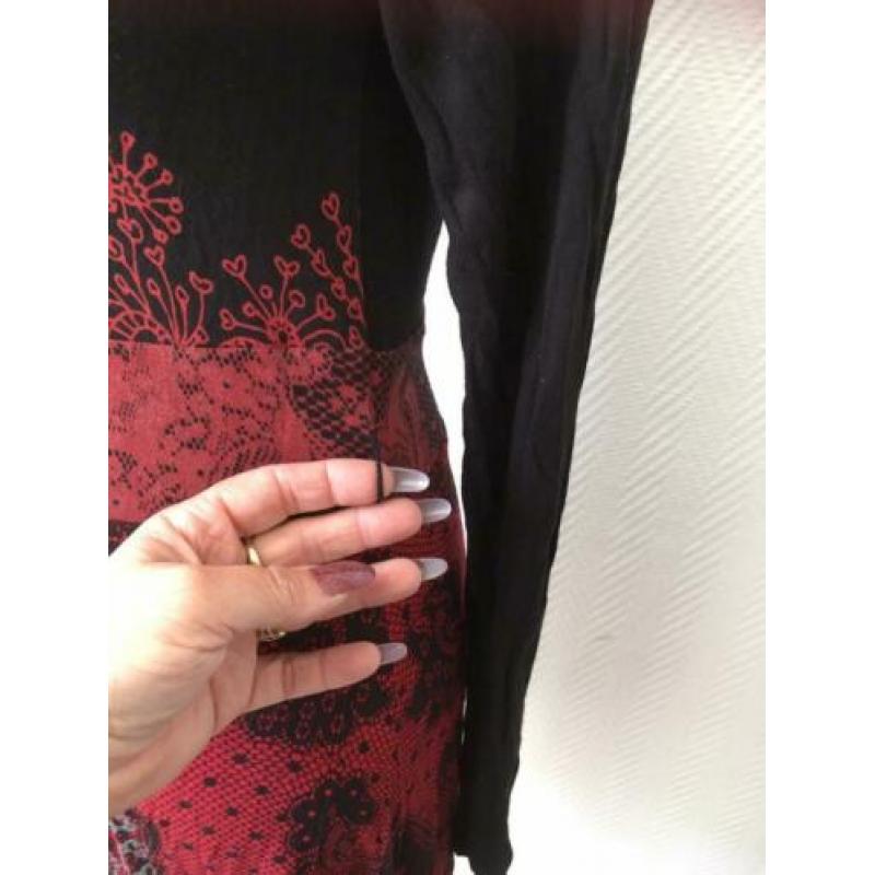 Desigual jurk maat M zwart rood