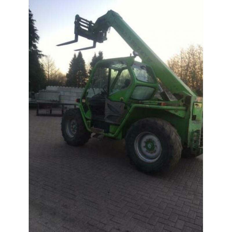 Merlo P28.7 Verreiker met aanbouwdelen (BJ2001)