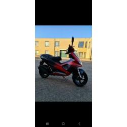 Gilera runner malossi 172cc MO7 brom kenteken zgan 2005