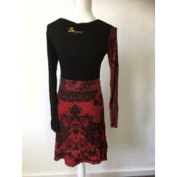 Desigual jurk maat M zwart rood