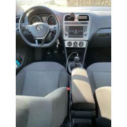 Volkswagen Polo 1.0 TSI 70KW Bluemotion 2016 Zwart