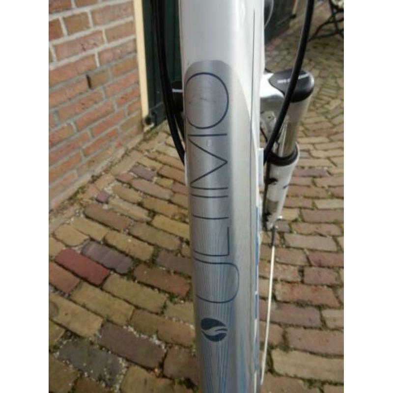 Giant Ultimo met 7 versnellingen, vering en Size L (56 cm )
