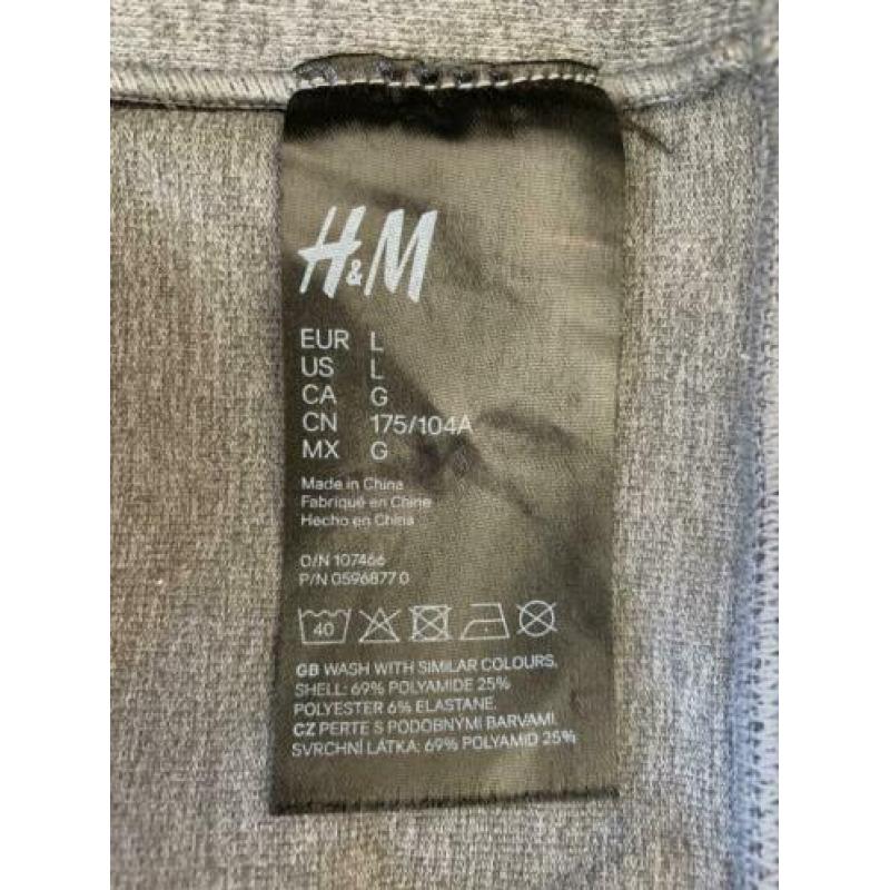 4 voedings bh’s maat L H&M, 1 voedingsnachthemd maat 40/42
