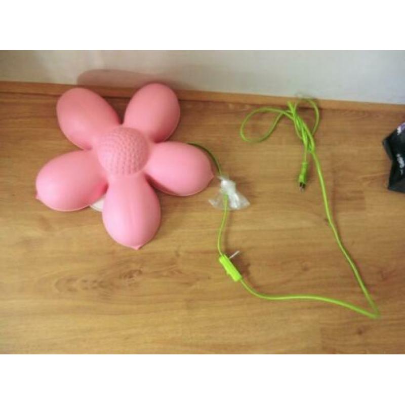 Leuk bloemenlampje voor meisjeskamer (IKEA)