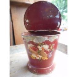 Vintage / Rode asverzamelaar met bloemdecor