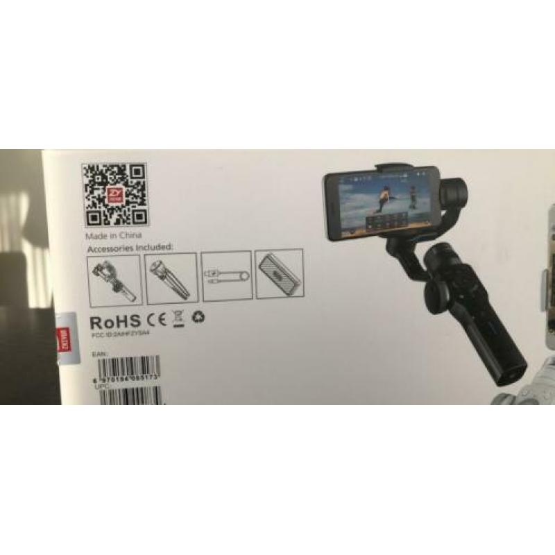 Zhiyun Smooth 4 gimbal