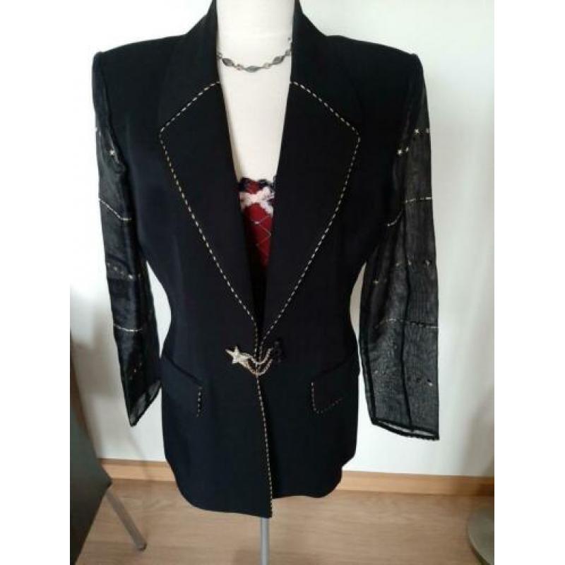 Vintage zwart jasje met gouden details. Merk Caché, maat 12