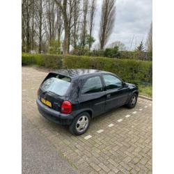 Opel Corsa 1.2 I 16V 3D 1999 Zwart