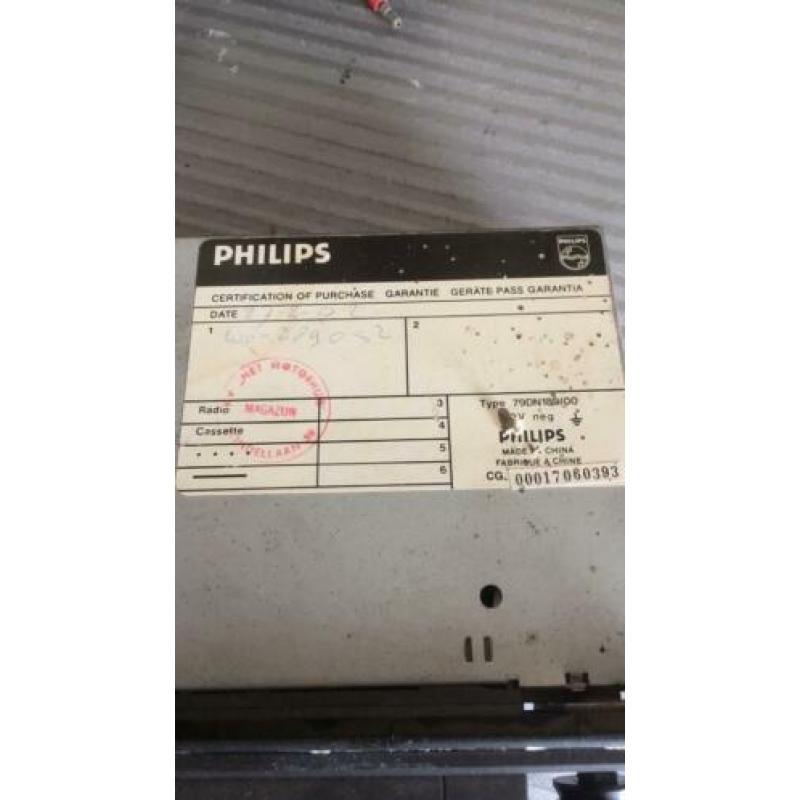 Philips auto radio jaren 80
