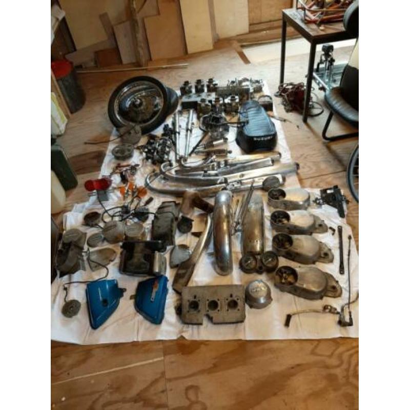Onderdelen Suzuki gt380