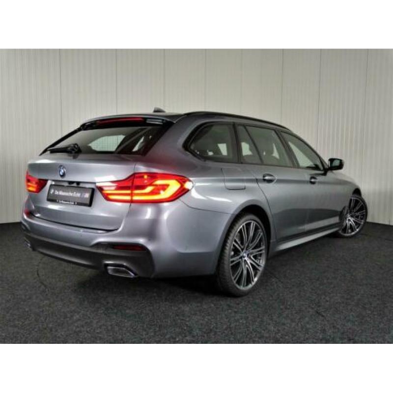 BMW 5 Serie Touring 520i High Executive /Driving Assistant P
