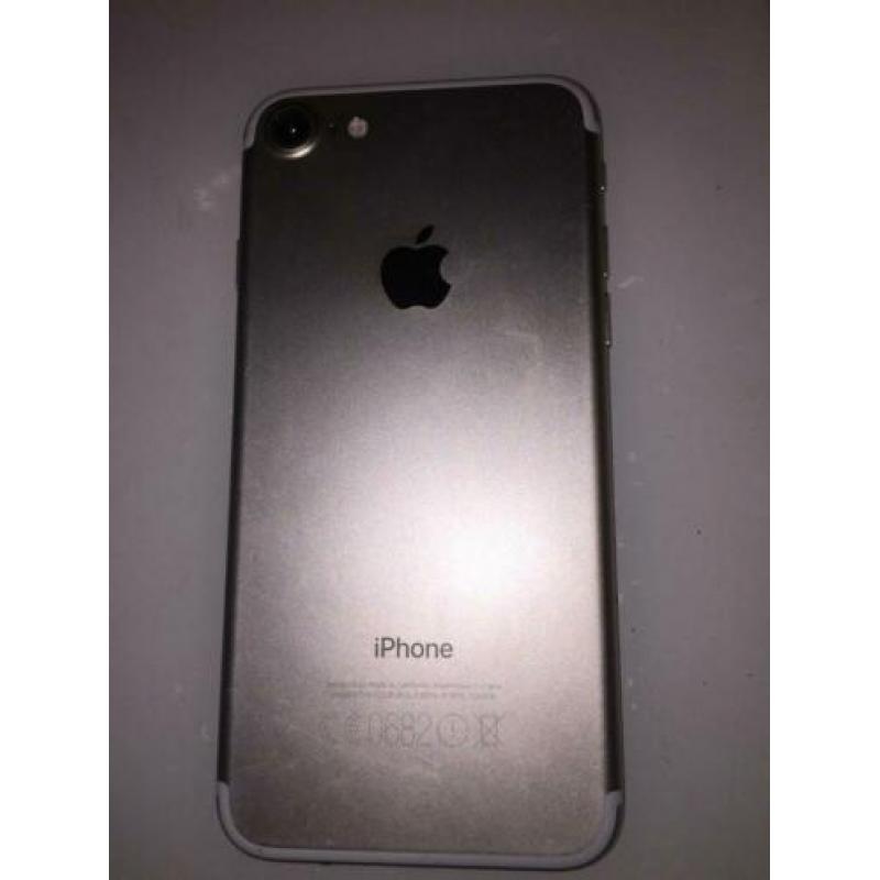 Iphone 7 32gb // alles doet het