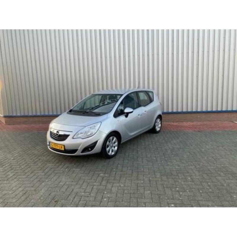 Opel Meriva 1.4 Selection