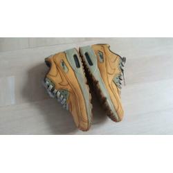Leer Nike Air Max 90 maat 36.5