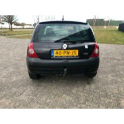 Renault Clio 1.5 DCI 48KW Autbas E3 2004 Zwart