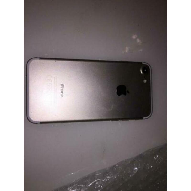 Iphone 7 32gb // alles doet het