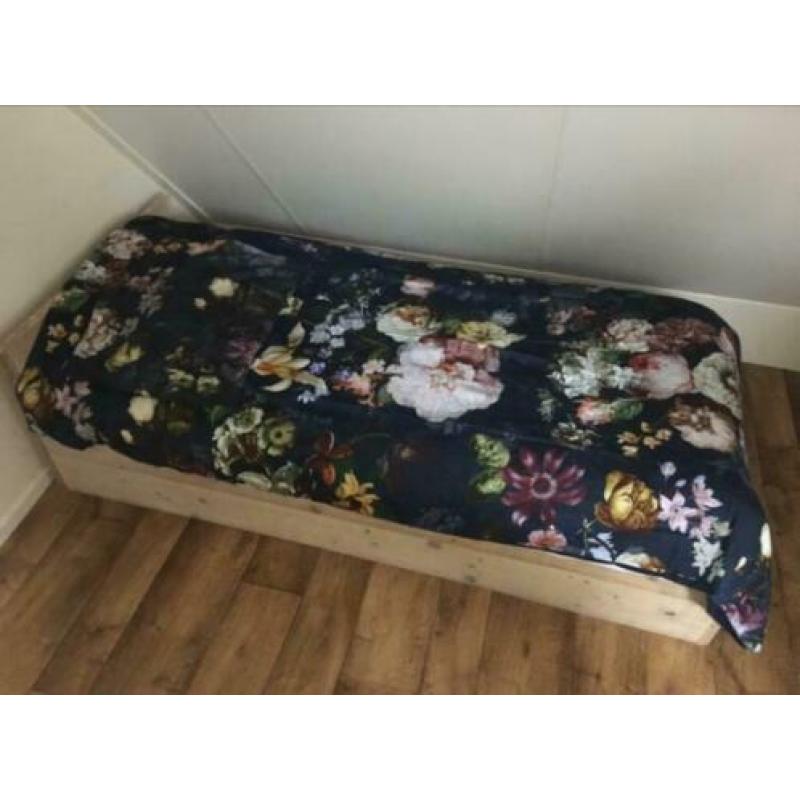 Essenza Fleur dekbedovertrekset donkerblauw eenpersoons