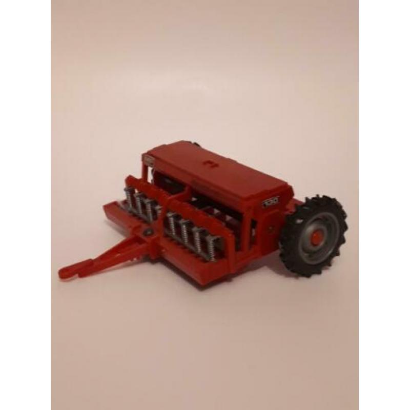 Britains tractor met toebehoren