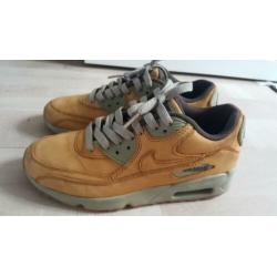 Leer Nike Air Max 90 maat 36.5