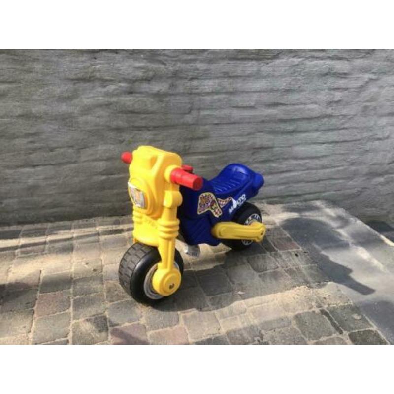 Step met drie wielen en twee wieler loop scooter te koop
