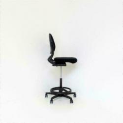 Ahrend 230: Leren, Baliestoelen/Bureaustoelen/Kassastoelen.