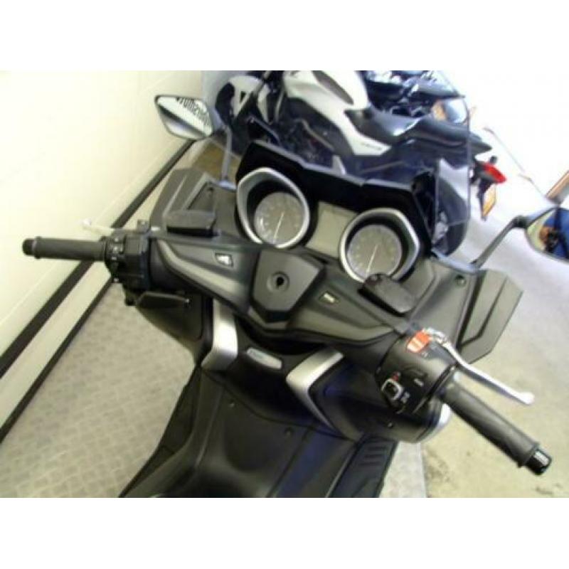 YAMAHA TMAX 530 SX 2017 T-Max