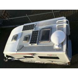 Frankia FF2 Rondzit, schotel, 2x solar, enkele bedden, ALKO