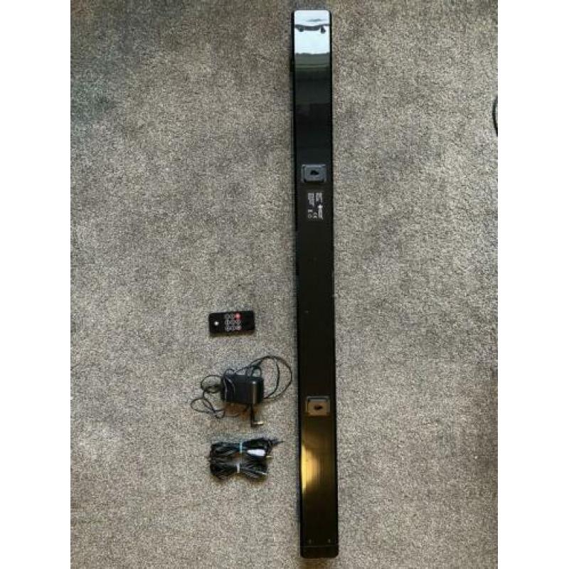 Mooie sound bar van Dutch Originals voor bij de tv/Bluetooth