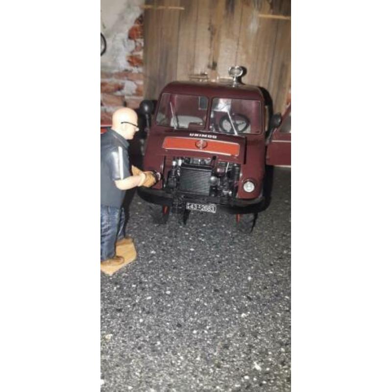 Unimog Mercedes 1:18 Schucko Alleen de wagen is te koop
