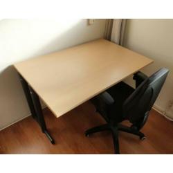 Stevig bureau 120*80 cm houtkleurig dik blad