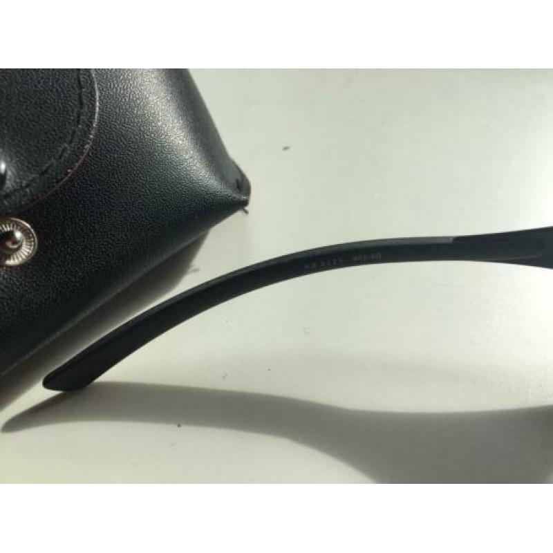 RayBan zonnebril ?? in zijn originele ??