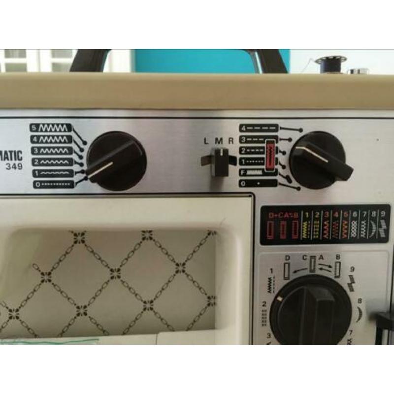 Vendomatic naaimachine