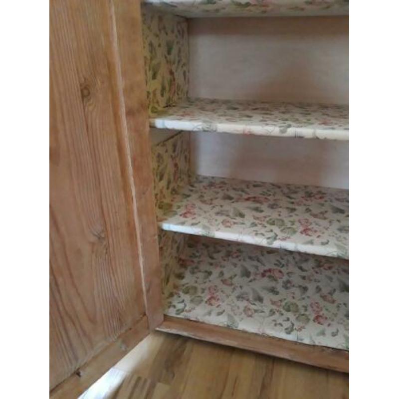 Brocante kast / dressoir